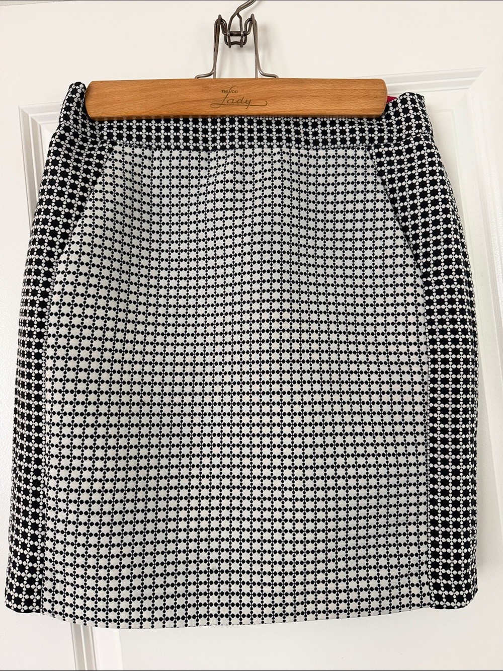Banana Republic Black and White Geometric Pencil Skirt